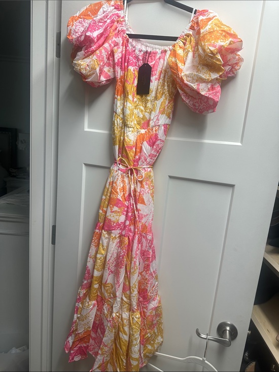 Aleeza Paris Dresses & Skirts - ALEEZA PARIS Colorful Puff Sleeve Maxi Dress - Pink, Orange & Gold Print